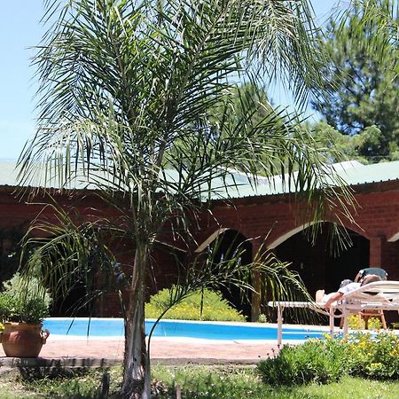 Tupasy Hotel Colonia Carlos Pellegrini Exterior foto